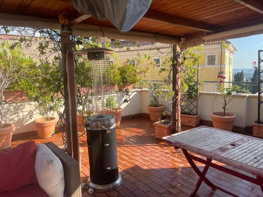 Apartamento Il Tramonto Su Tívoli Exterior foto