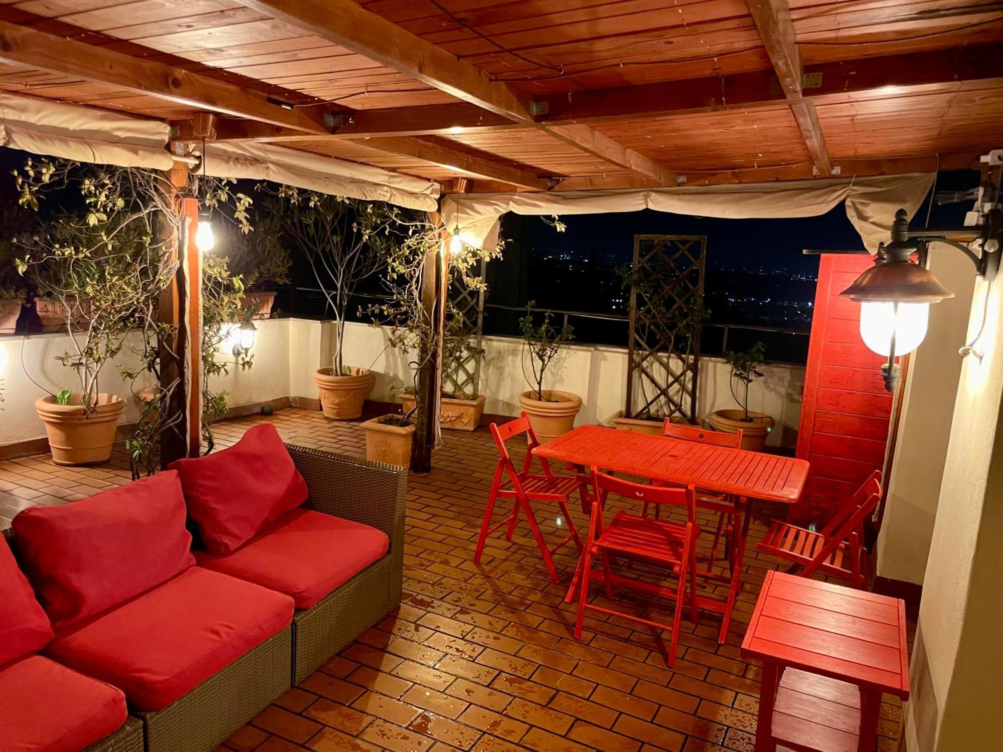 Apartamento Il Tramonto Su Tívoli Exterior foto